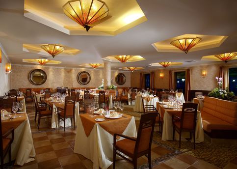 Main restaurant senses