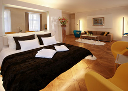 List atthethreestorks 08