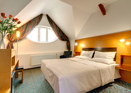 List theatrino room06