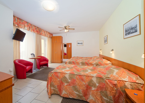 Main hotel seifert  15  2 