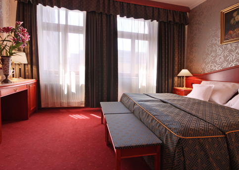 Main carlton dbl for 2 people