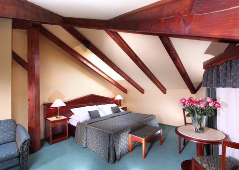 Main hotel carlton prague triple room