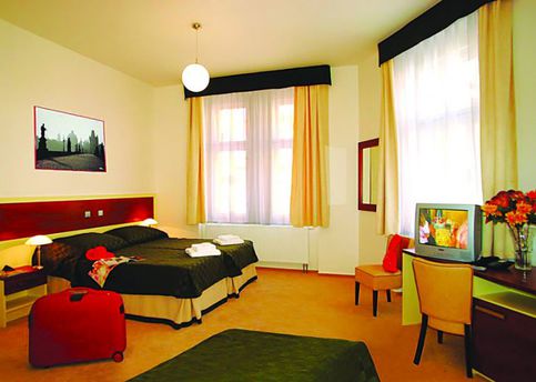 Main victoria 10 room