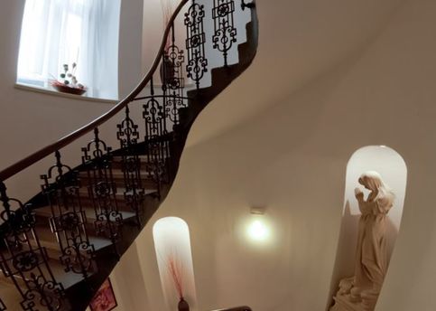 Main victoria 14 stairsa