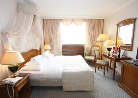 Main presidential1 jpg 1395677209 774x500 ft 75