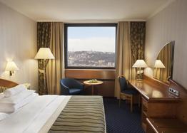 List room 04 1427201516 774x500 ft 75