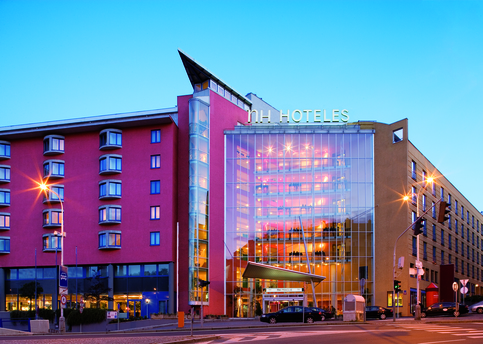 Main exterier 12 2012 02 mensi