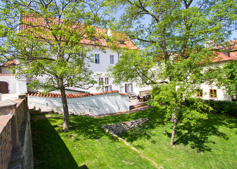 Main monastery garden02